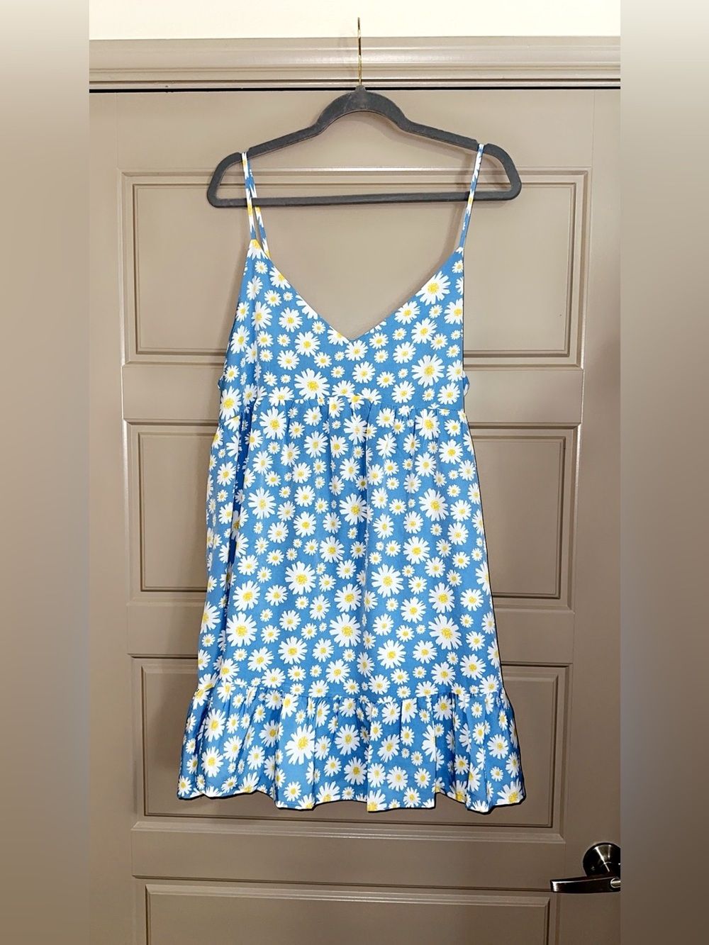 NWOT Pink Lily Daisy Dress